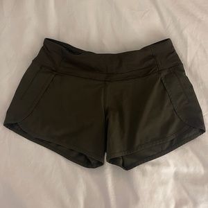 Lululemon Run Times Shorts 4"